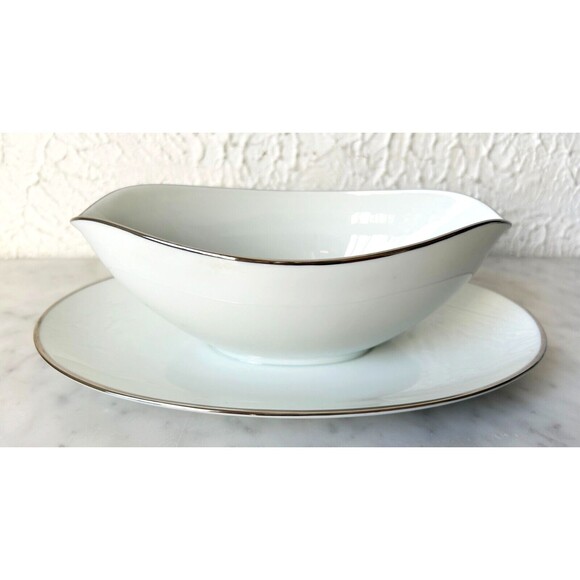 Vintage Noritake Colony China Gravy Boat Attached Underplate White Platinum Trim - Picture 6 of 9